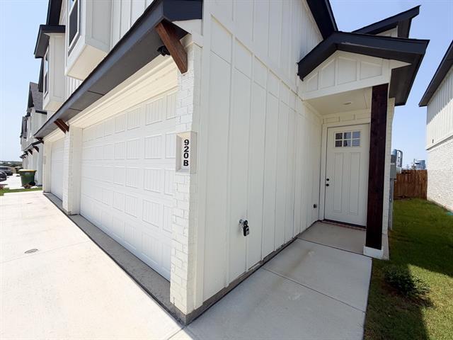 Building Photo - 933 Cooksey Ct