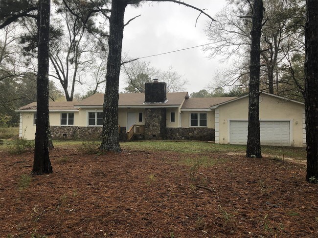 Building Photo - 4527 Newnan Rd