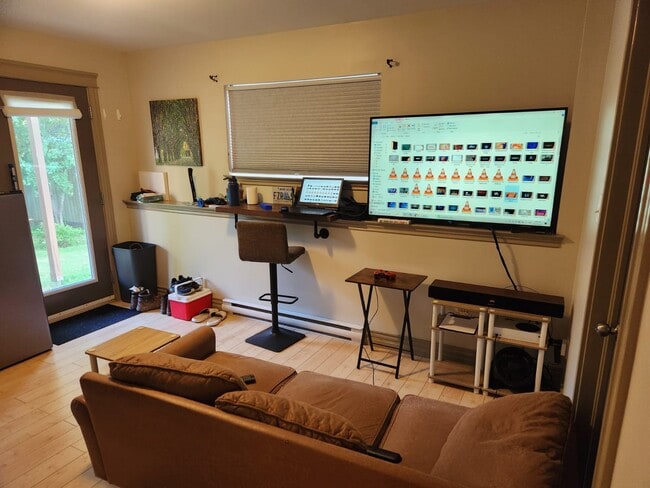 Photo du bâtiment - 64 Danny St