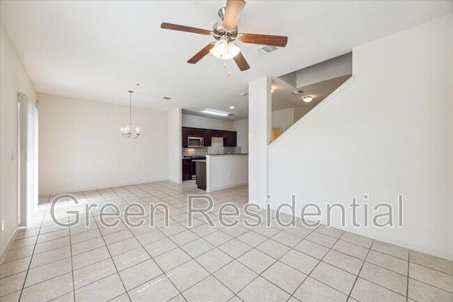 Building Photo - 1620 Bryant Dr