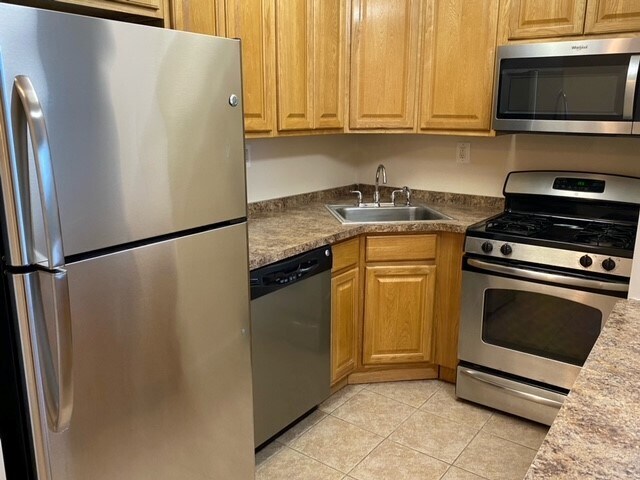Foto principal - 303 Jefferson St