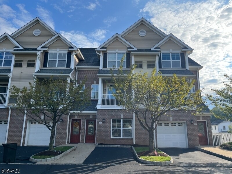 Foto principal - 116 River Place