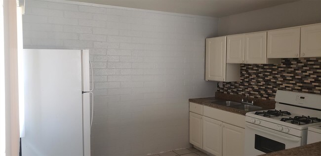 Building Photo - 6440 S 22nd St