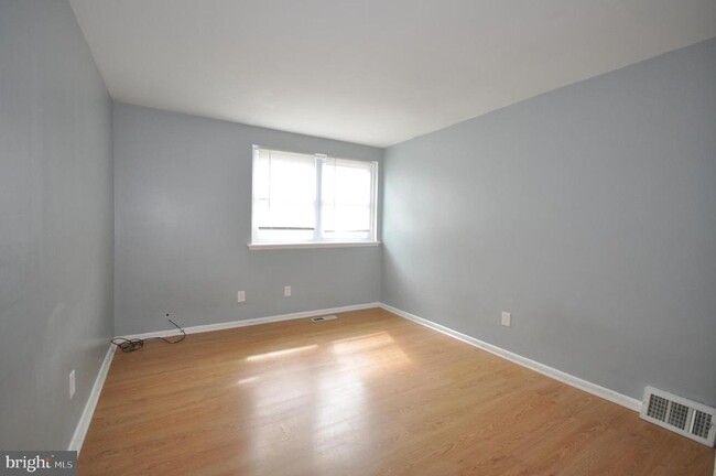 Building Photo - 3432 Ashfield Ln