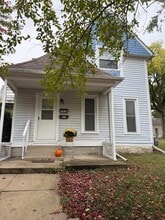 Building Photo - 1417 Clay St