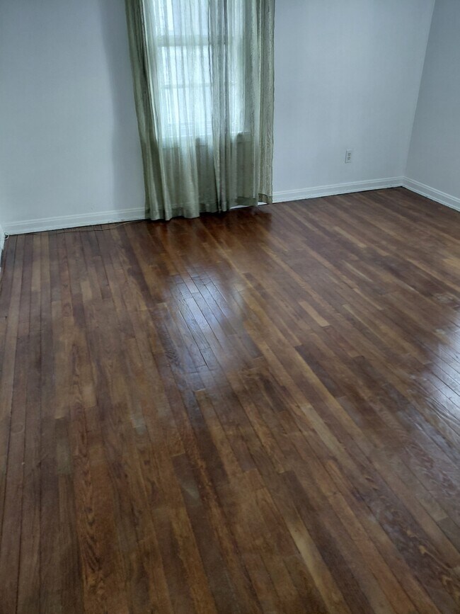 dormitorio - 17315 Glendale Ave