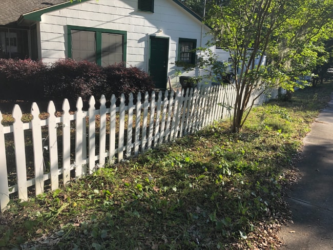 Photo - 709 Collins St House