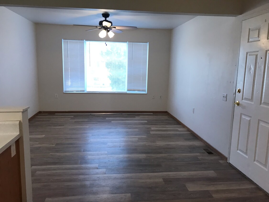 Foto principal - 2665 Senter Ave