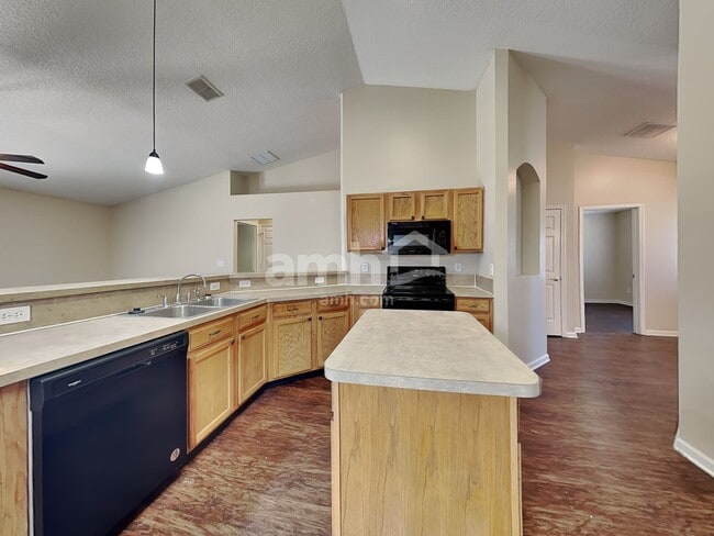 Building Photo - 12514 Cliffrose Trail