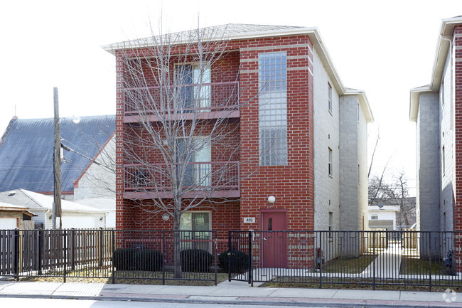 419 W Marquette Rd - Normal Parkway Homes