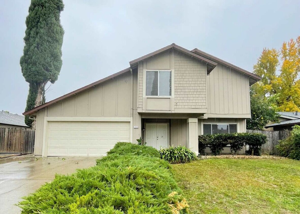 Primary Photo - Spacious 4BR House in Sacramento