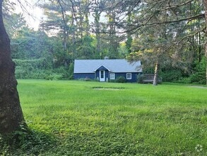 Building Photo - 1167 Bullet Hill Rd