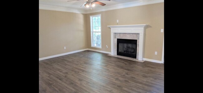 Foto del edificio - 478 S Hillcrest Rd