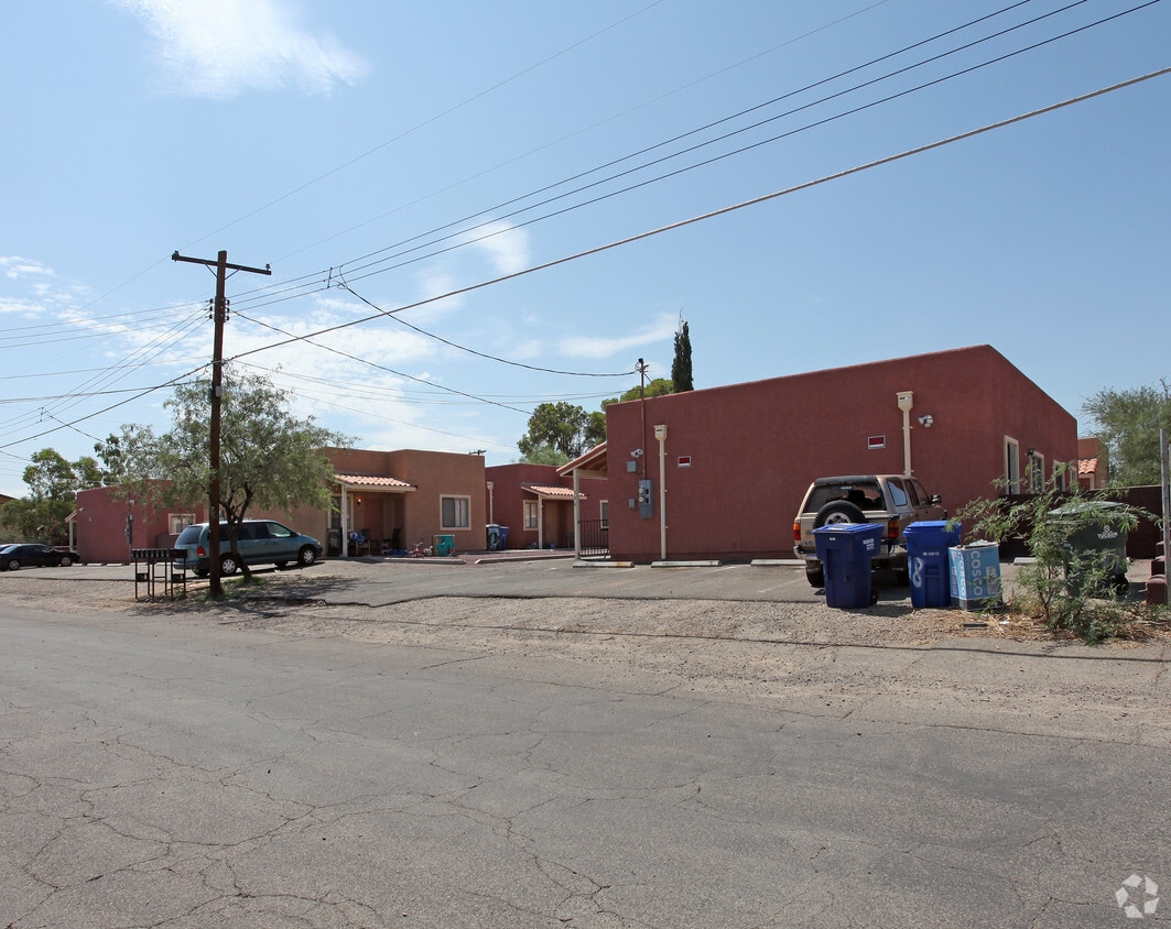 Building Photo - 344-356 E Navajo Rd