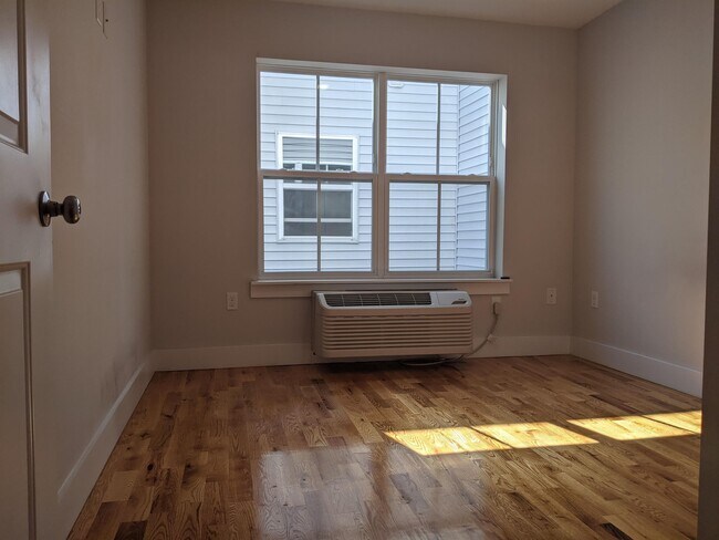 Foto del edificio - 134-142 Sussex Ave