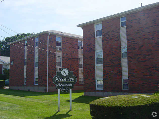 Primary Photo - Greenview Apartments