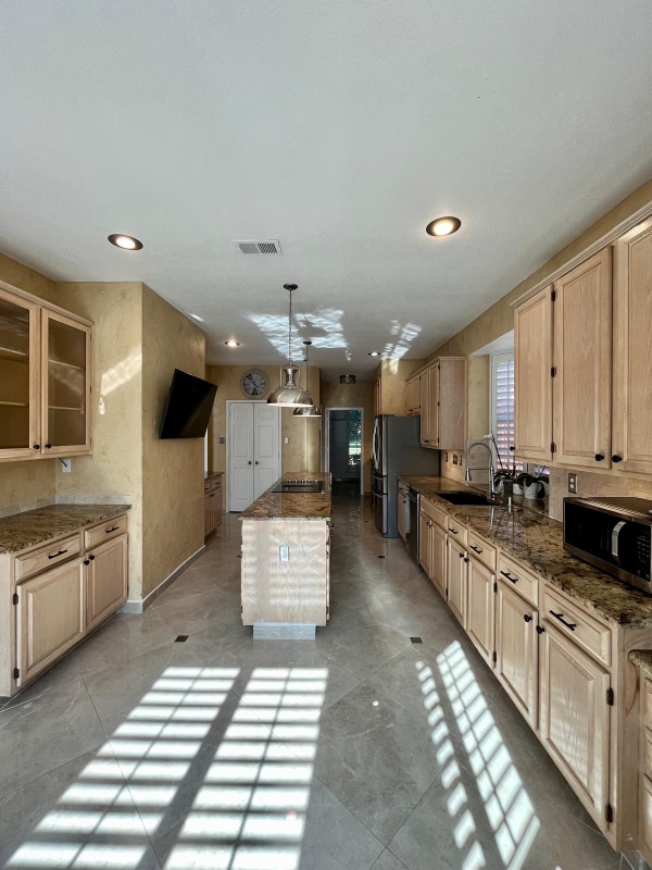 Building Photo - 3109 Glenmere Ct