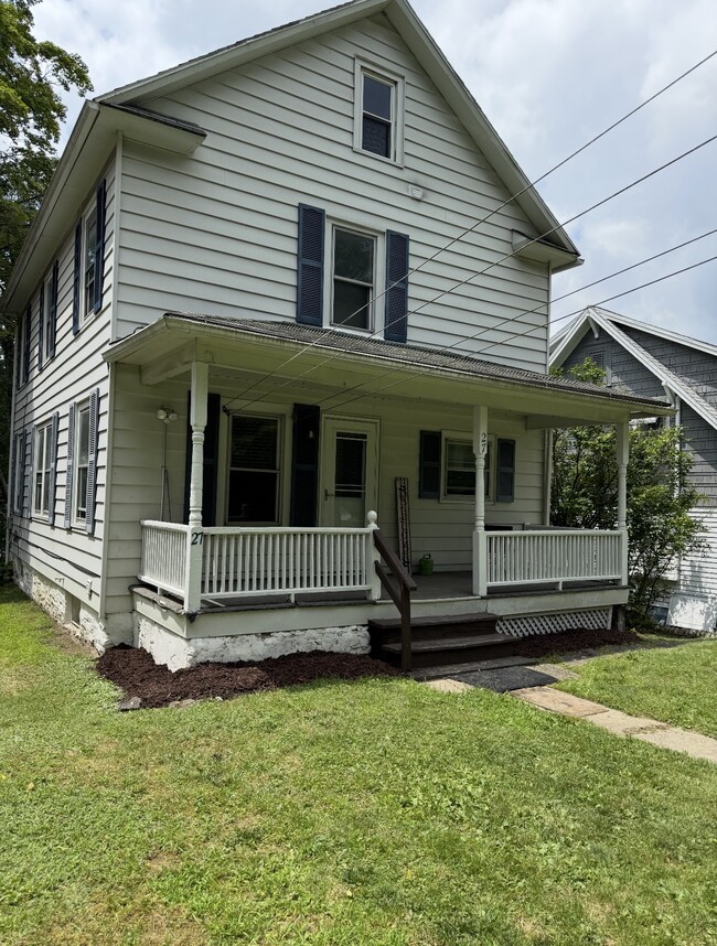 Building Photo - 27 Shaver Ave