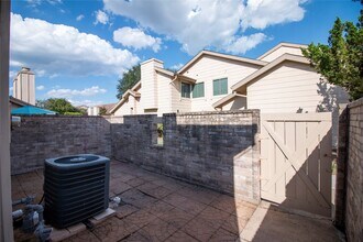 Building Photo - 3162 Windchase Blvd