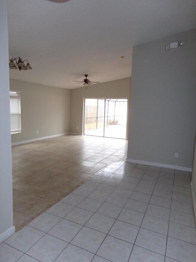 Foto del edificio - 111 Lochness Ln