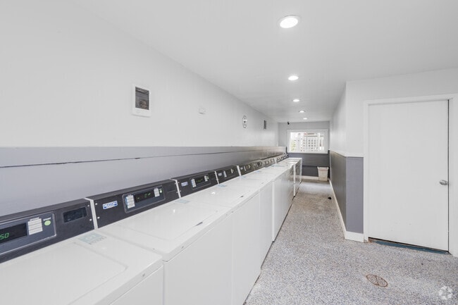 Laundry Room - Shannon South