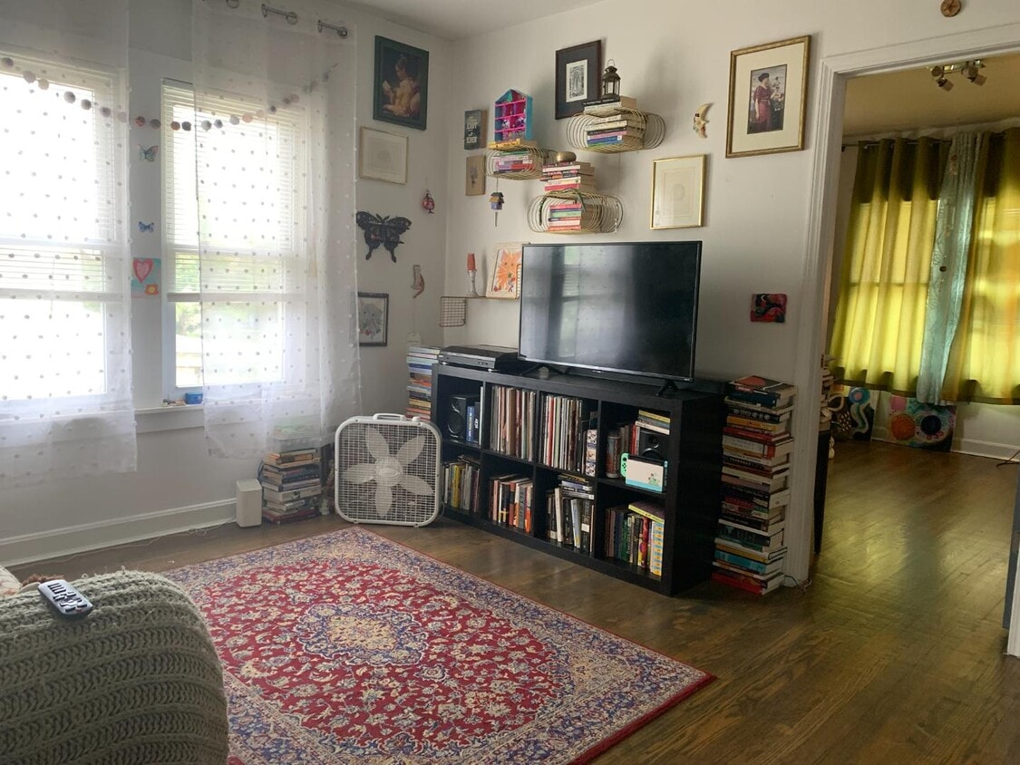 Photo - 207 N Prospect Rd - Apt 3