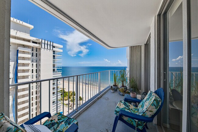 Foto del edificio - 1010 S Ocean Blvd