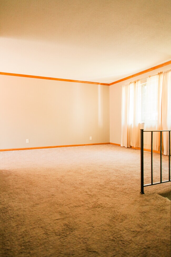 Foto del edificio - 11745 Hollycrest Drive