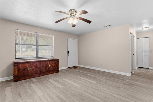 Building Photo - 11907 NW 147 Pl