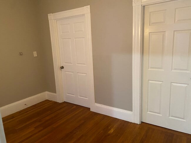 Photo - Walnut Apartment