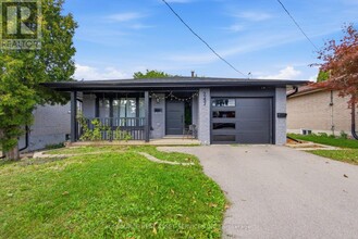 Building Photo - 247 Greencedar Dr