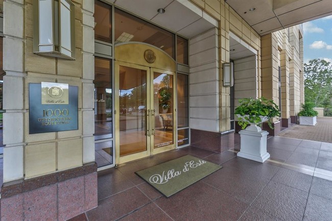 Foto del edificio - 1000 Uptown Park Blvd