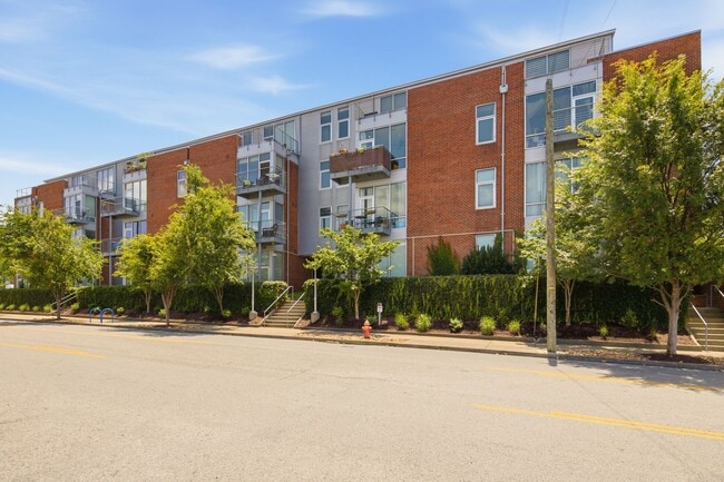 Photo - 926 Woodland St (Nashville, TN) Townhome