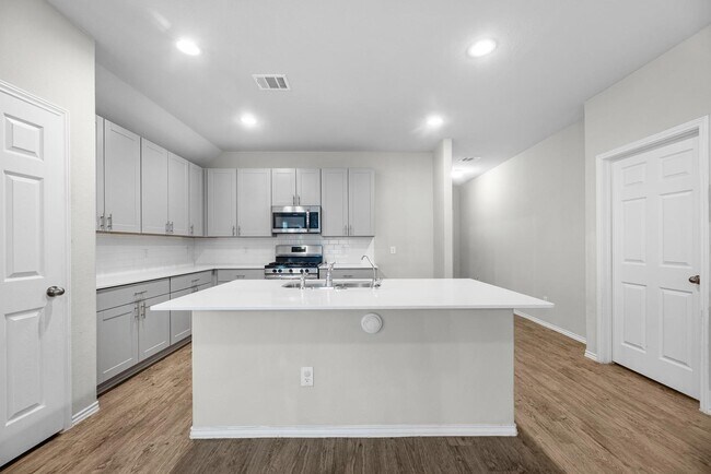 Foto del edificio - 18922 Cedar Moss Ct