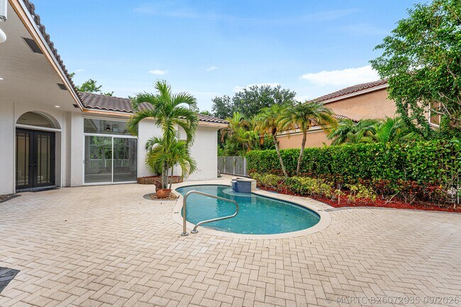 Foto del edificio - 18596 Ocean Mist Dr