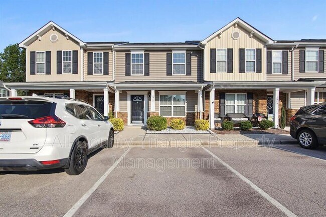 Foto del edificio - 1917 Grassy Banks Drive
