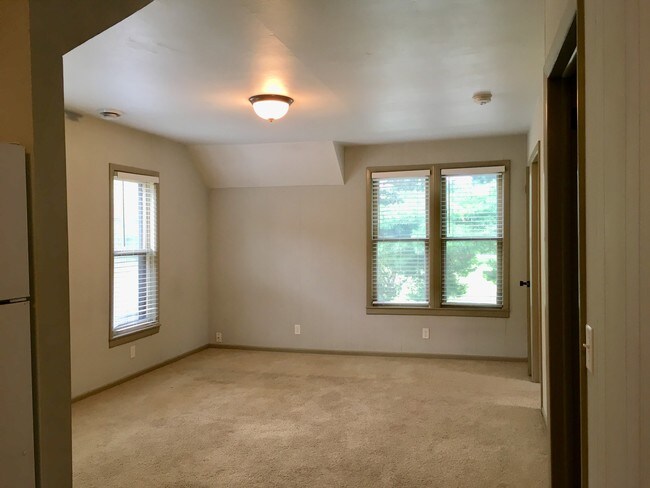 Foto del edificio - 731 Fillmore St NE
