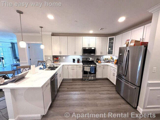 Photo - 320 Middlesex Ave Apartment