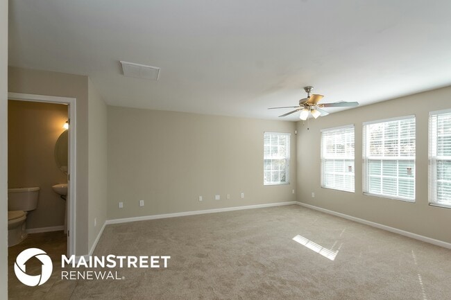 Foto del edificio - 5677 Sable Way