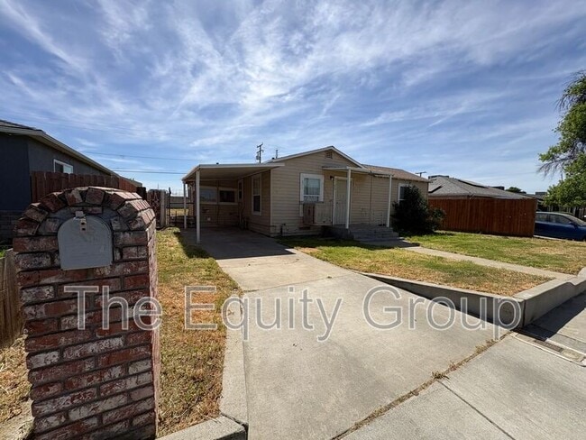 Foto del edificio - 829 Washington St