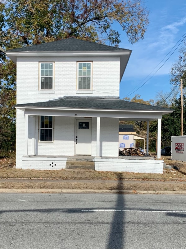 Building Photo - 330 W Raleigh Blvd