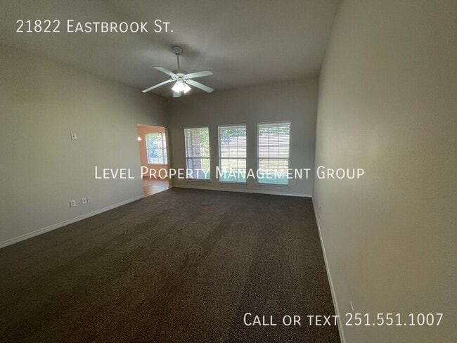 Foto del edificio - 21822 Eastbrook St