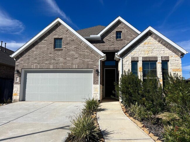 Building Photo - 8723 Fox Trail Dr