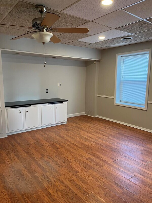 3512 Dodge St Unit 100, Omaha, NE 68131 Condo for Rent in Omaha, NE