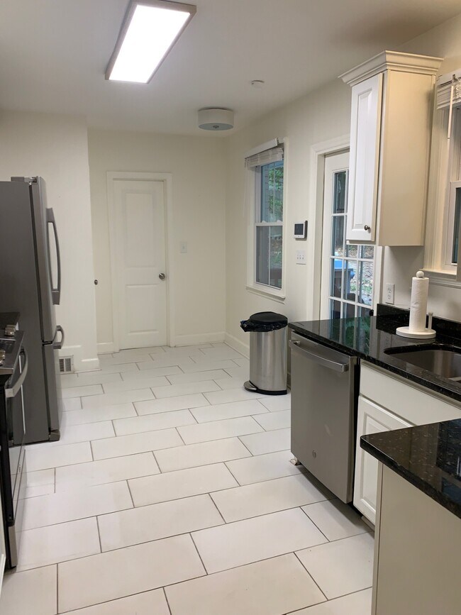 Foto del edificio - 264 E Vineland Rd