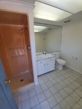 Building Photo - 115 N Garnett St