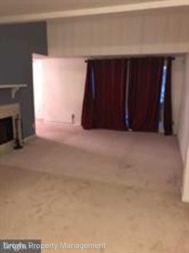 Building Photo - 20307 Beaconfield Terrace