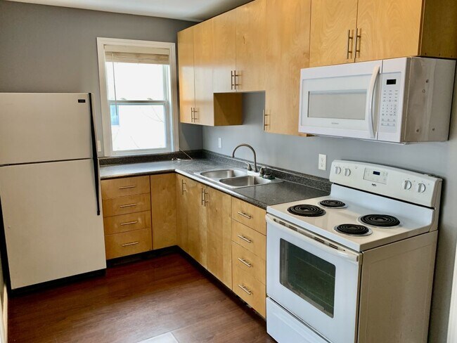 Photo du bâtiment - 93 St Clare Ave
