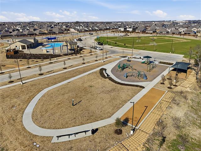 Foto del edificio - 812 Indigo Rd