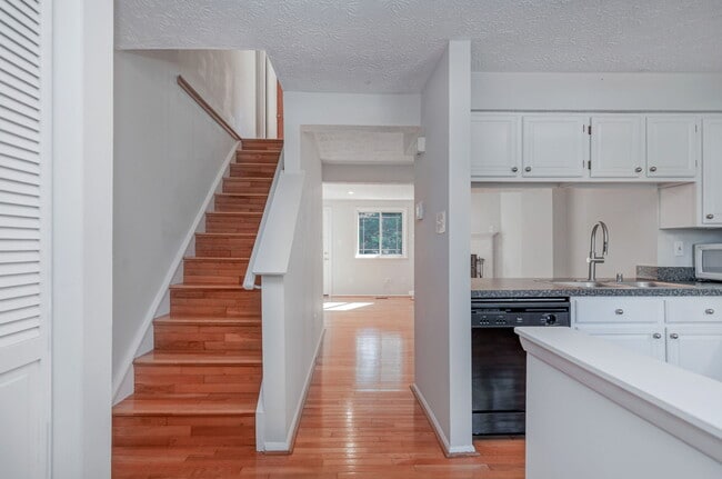 Building Photo - 1638 10th St S